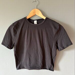 Nulu Crewneck Cropped T-shirt